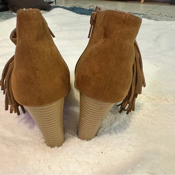 Express Tan Suede Ankle Chelsea Booties with Fringe & Open Toe - Picture 8 of 16